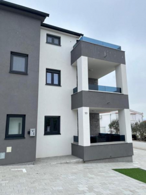 Apartment Irene No.2, Vir